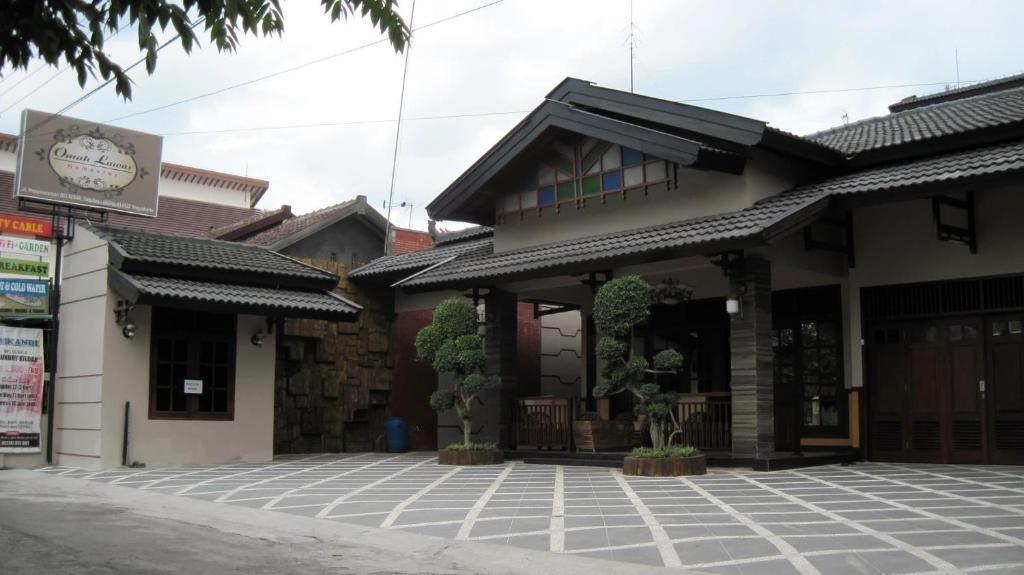 Omah Lawas Homestay Magelang Bagian luar foto